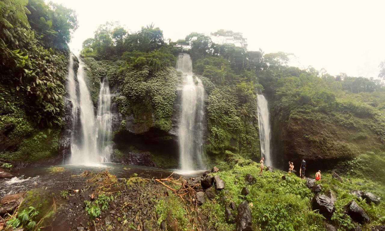 Sugi Gede Homestay Singaraja Esterno foto