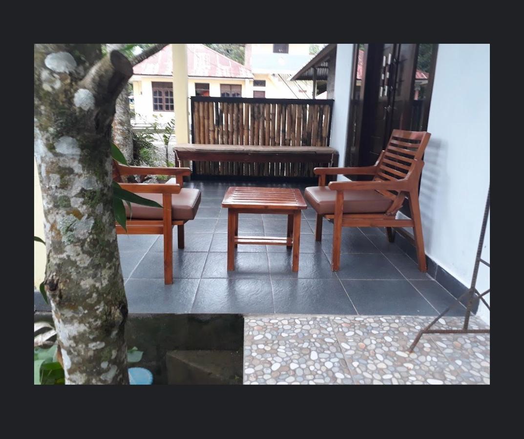 Sugi Gede Homestay Singaraja Esterno foto