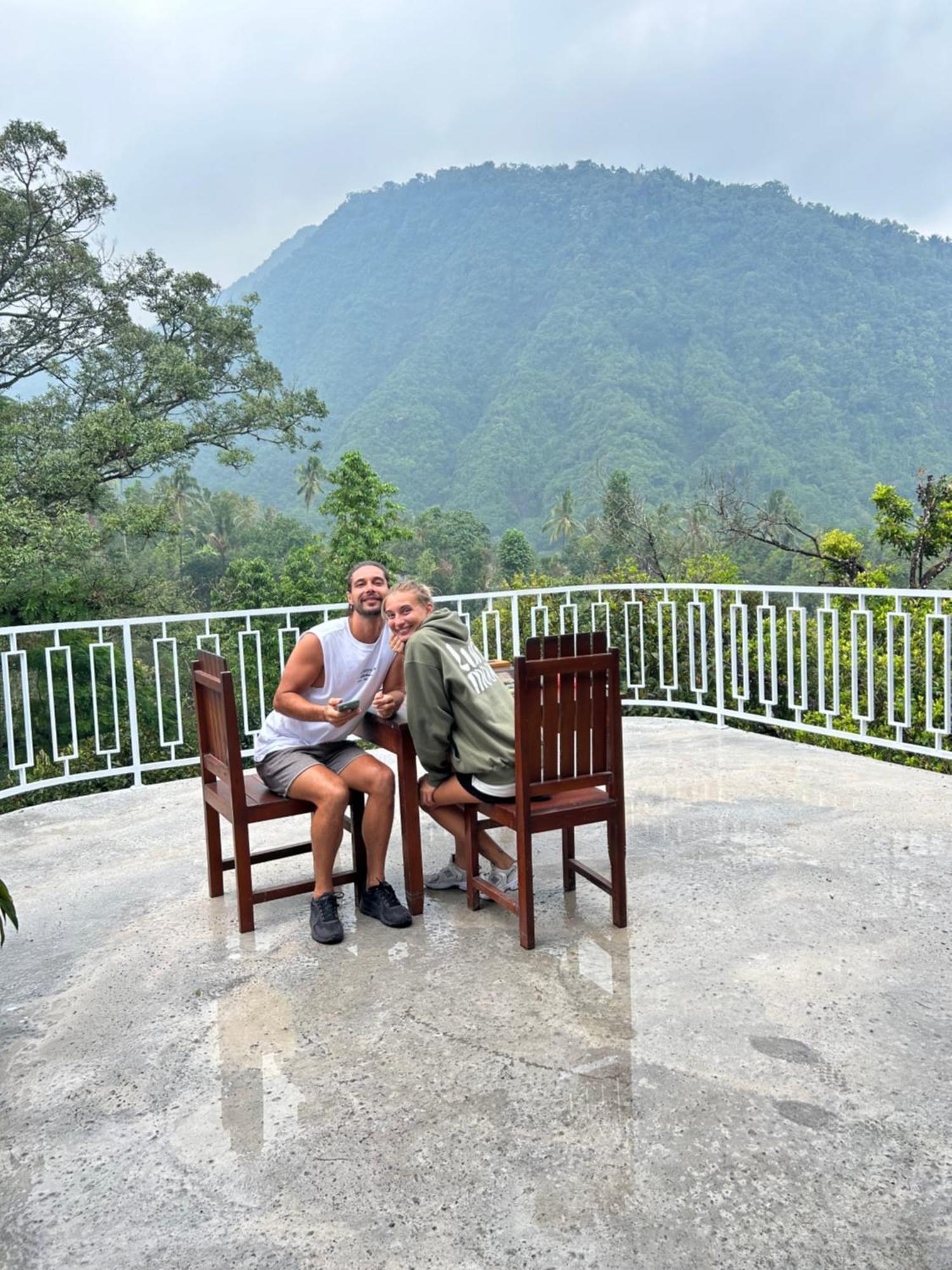 Sugi Gede Homestay Singaraja Esterno foto