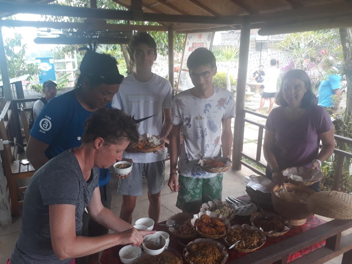 Sugi Gede Homestay Singaraja Esterno foto